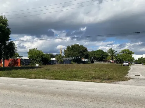 NW 19 NW 19th Avenue Pompano Beach FL 33069