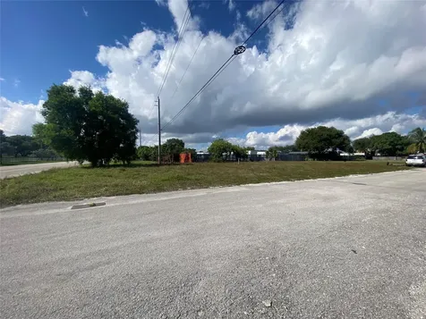 NW 19 NW 19th Avenue Pompano Beach FL 33069