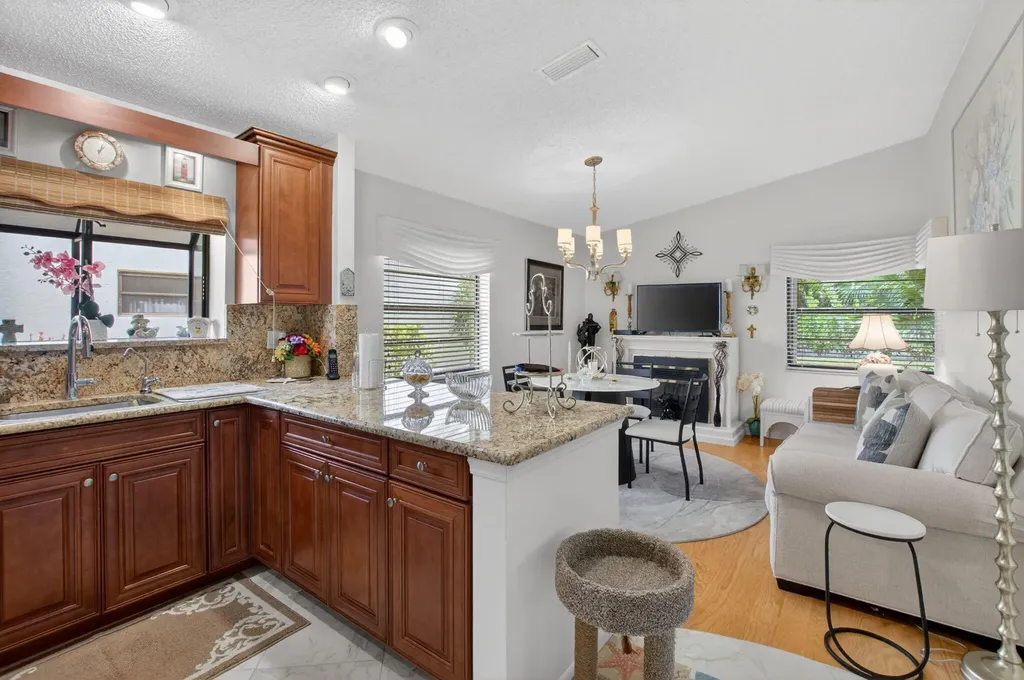 4643 Sextant Circle Boynton Beach FL 33436