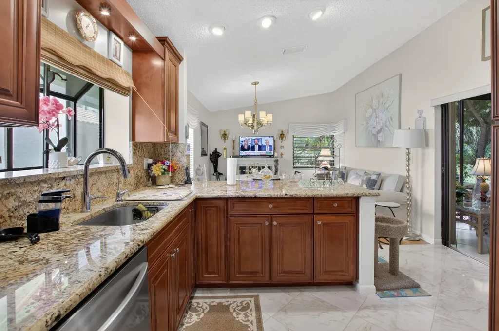 4643 Sextant Circle Boynton Beach FL 33436
