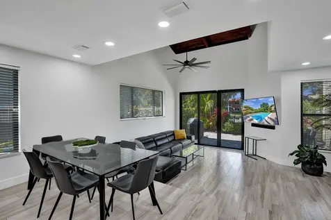 91 NE 17th Court Fort Lauderdale FL 33305