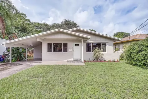 124 SW 2nd Street Hallandale Beach FL 33009