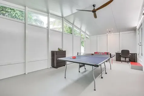 124 SW 2nd Street Hallandale Beach FL 33009