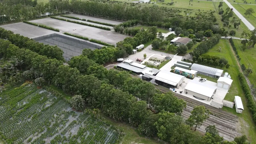 8006 SW Kanner Highway Indiantown FL 34956