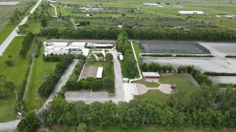 8006 SW Kanner Highway Indiantown FL 34956