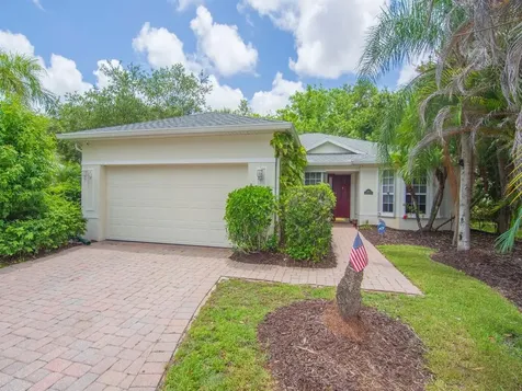 3830 Nags Head Place SW Vero Beach FL 32968