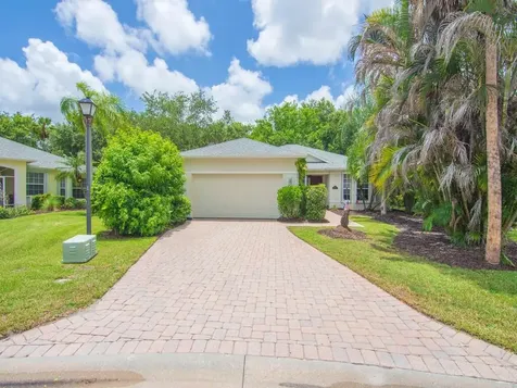 3830 Nags Head Place SW Vero Beach FL 32968