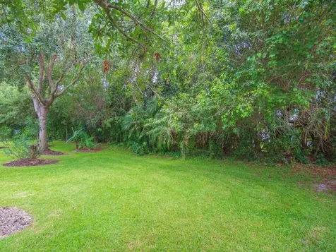 3830 Nags Head Place SW Vero Beach FL 32968