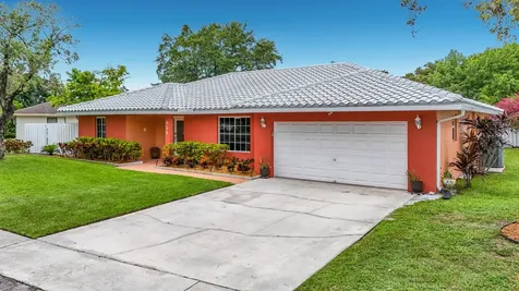 851 E Plantation Circle Plantation FL 33324