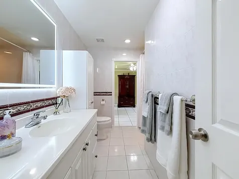851 E Plantation Circle Plantation FL 33324
