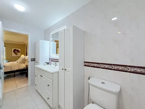 851 E Plantation Circle Plantation FL 33324