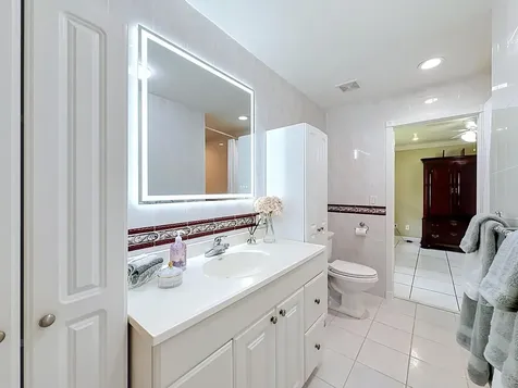 851 E Plantation Circle Plantation FL 33324