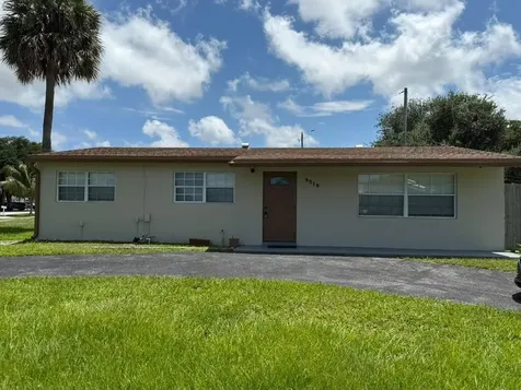 9519 Birmingham Drive Palm Beach Gardens FL 33410