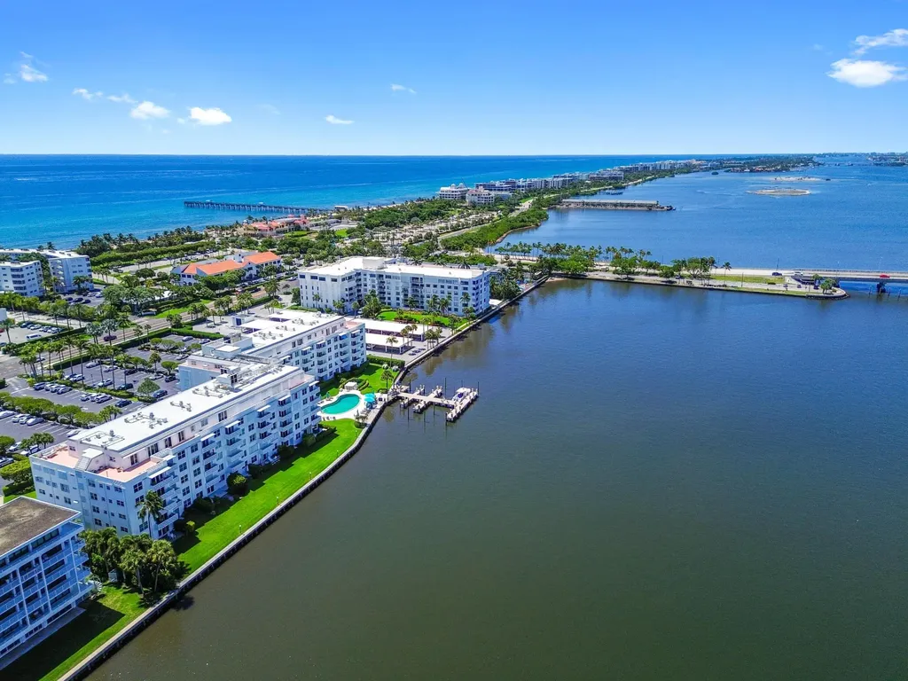 2840 S Ocean Boulevard Palm Beach FL 33480