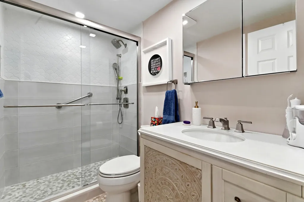 2840 S Ocean Boulevard Palm Beach FL 33480