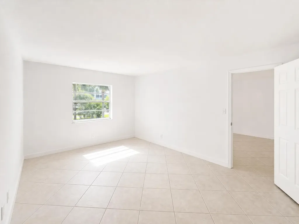 1541 S Ocean Boulevard Pompano Beach FL 33062
