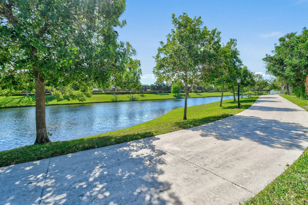 1231 12th Court Jupiter FL 33477