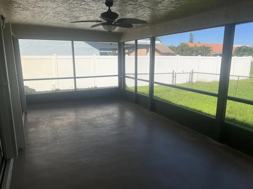 6039 Sunberry Circle Boynton Beach FL 33437