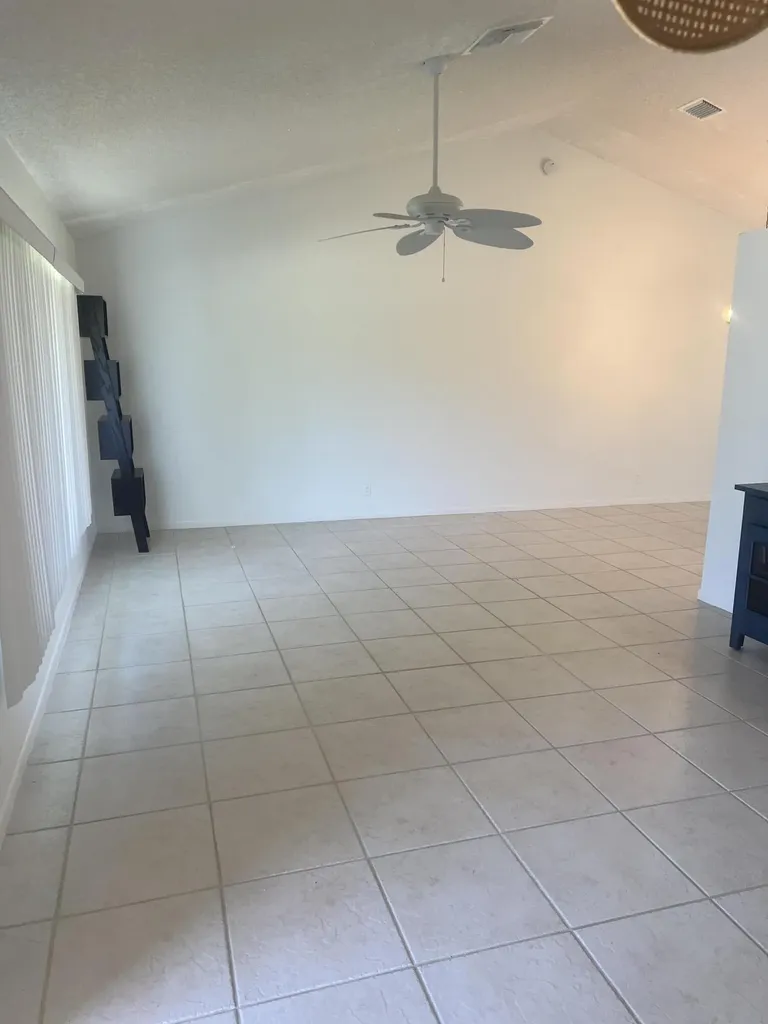 6039 Sunberry Circle Boynton Beach FL 33437