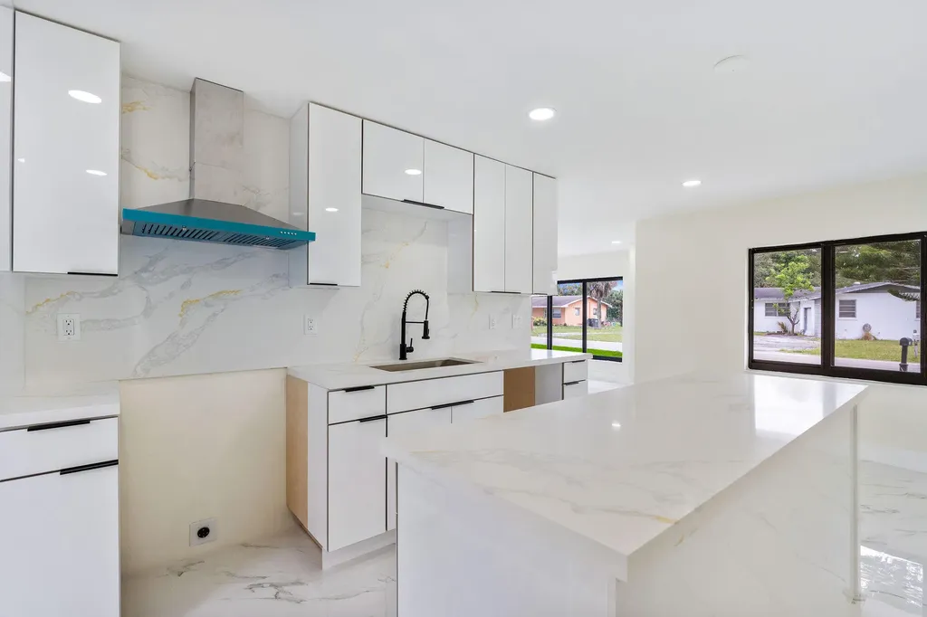 3185 Riddle Road West Palm Beach FL 33406