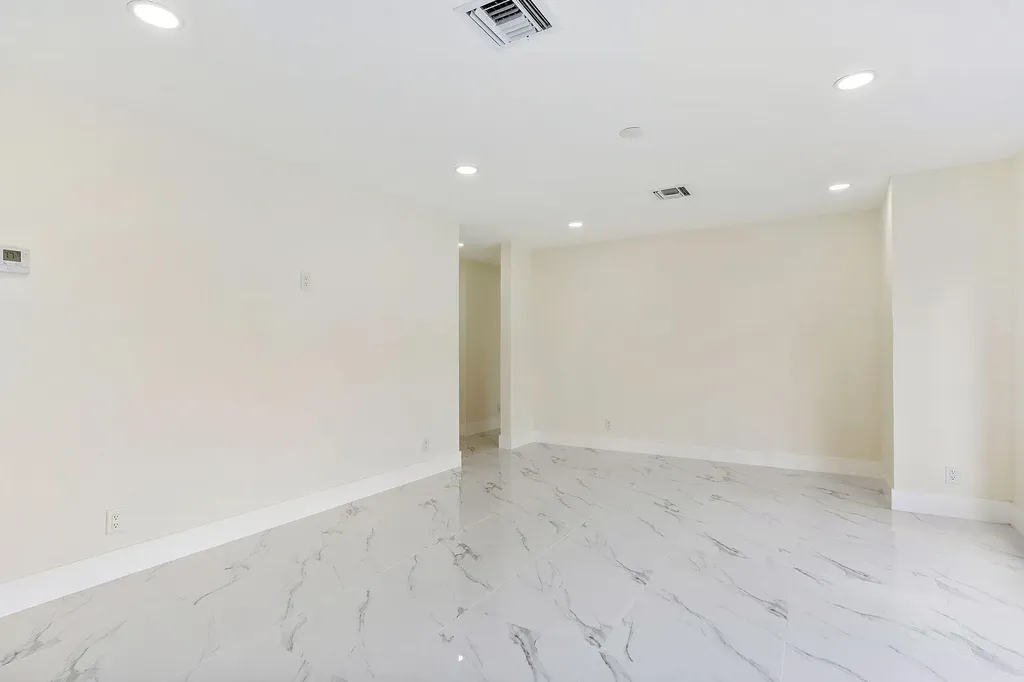 3185 Riddle Road West Palm Beach FL 33406