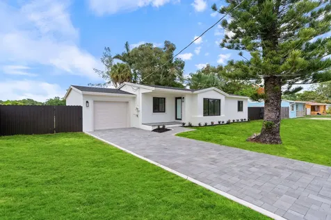 3185 Riddle Road West Palm Beach FL 33406