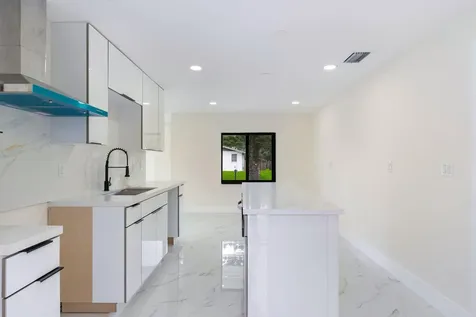 3185 Riddle Road West Palm Beach FL 33406