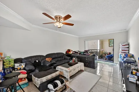 8290 Lake Drive Doral FL 33166