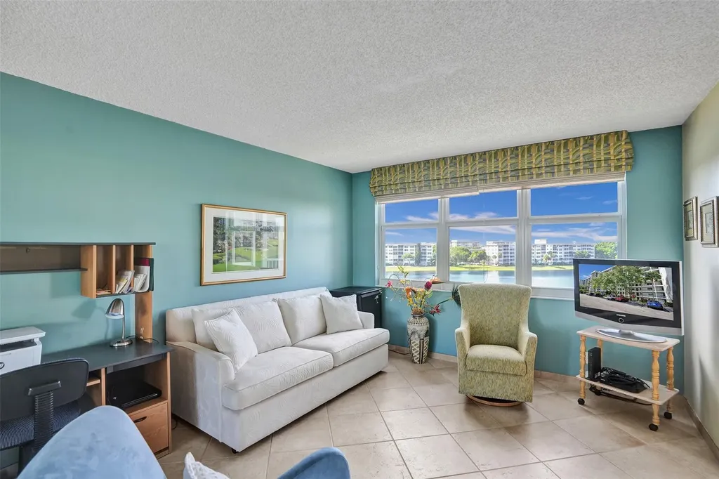 2900 N Course Drive Pompano Beach FL 33069