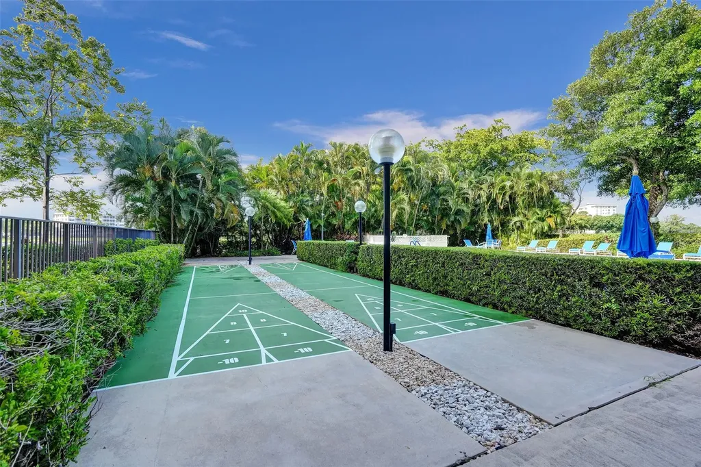 2900 N Course Drive Pompano Beach FL 33069