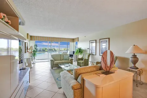 2900 N Course Drive Pompano Beach FL 33069