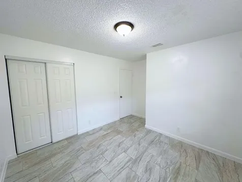 329 Melody Lane Lantana FL 33462