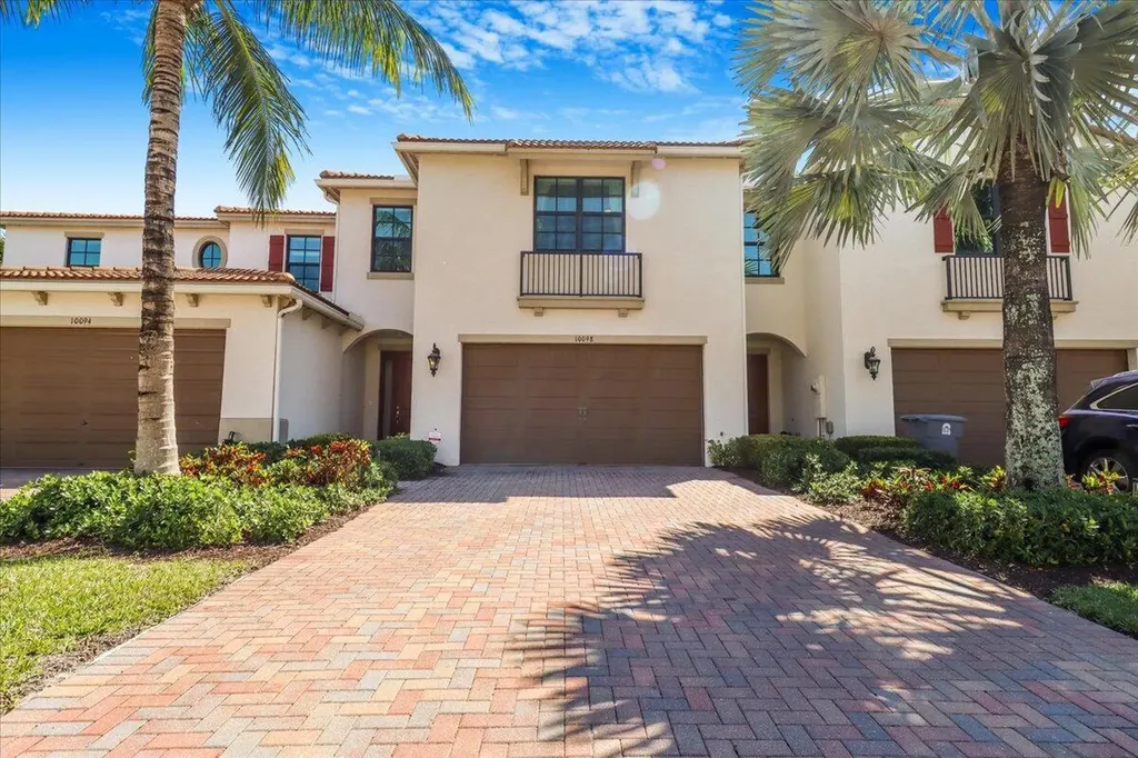 10098 Akenside Drive Boca Raton FL 33428