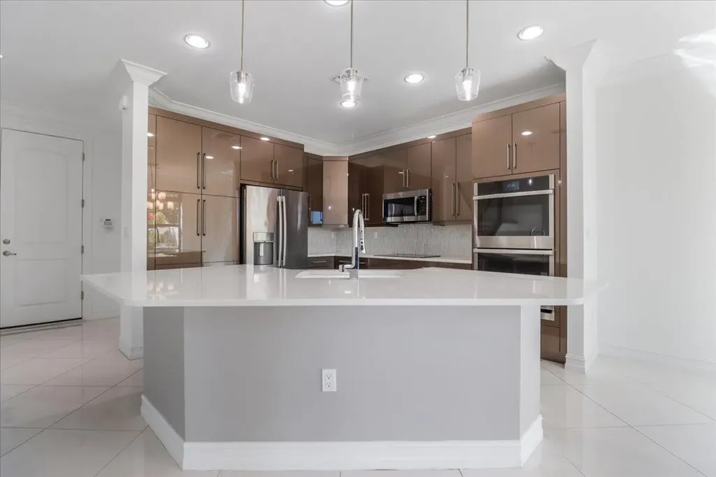 10098 Akenside Drive Boca Raton FL 33428