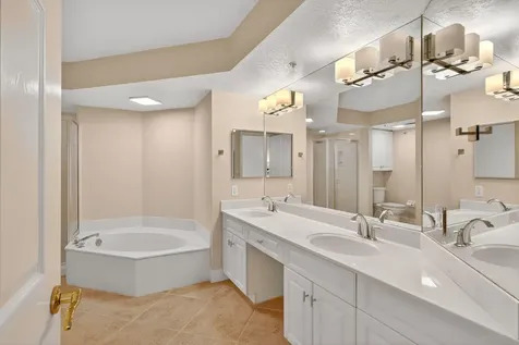 5051 N Highway A1a Hutchinson Island FL 34949