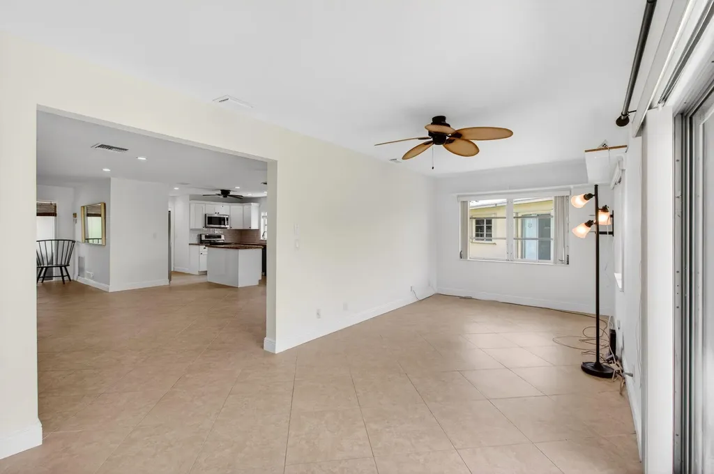 6038 Lasalle Road Delray Beach FL 33484