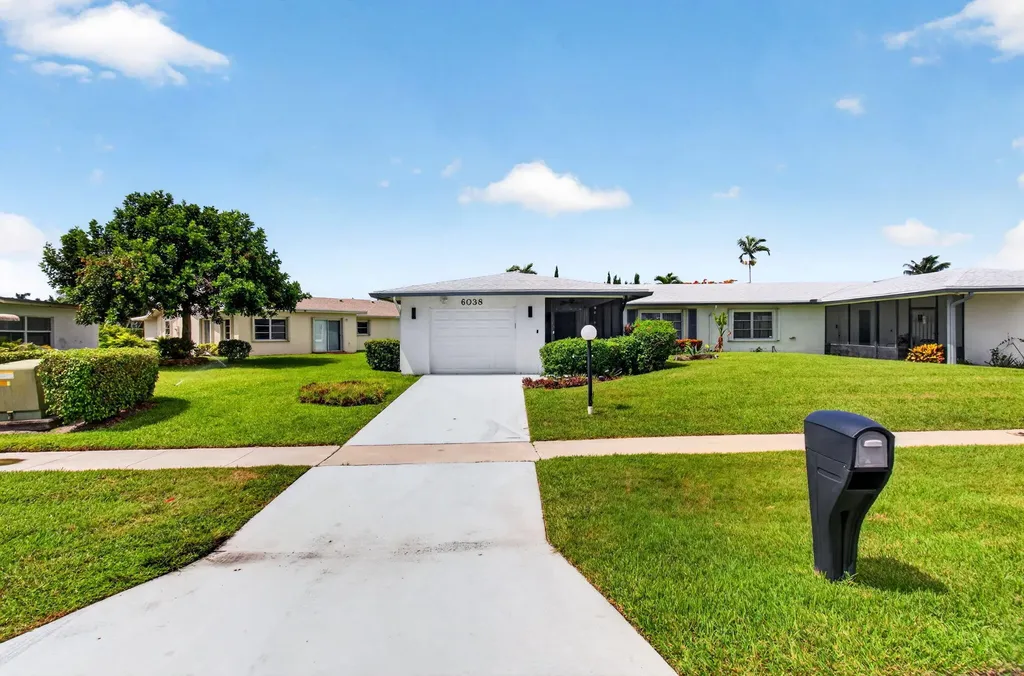 6038 Lasalle Road Delray Beach FL 33484