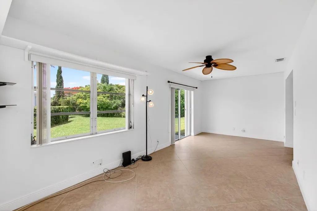 6038 Lasalle Road Delray Beach FL 33484