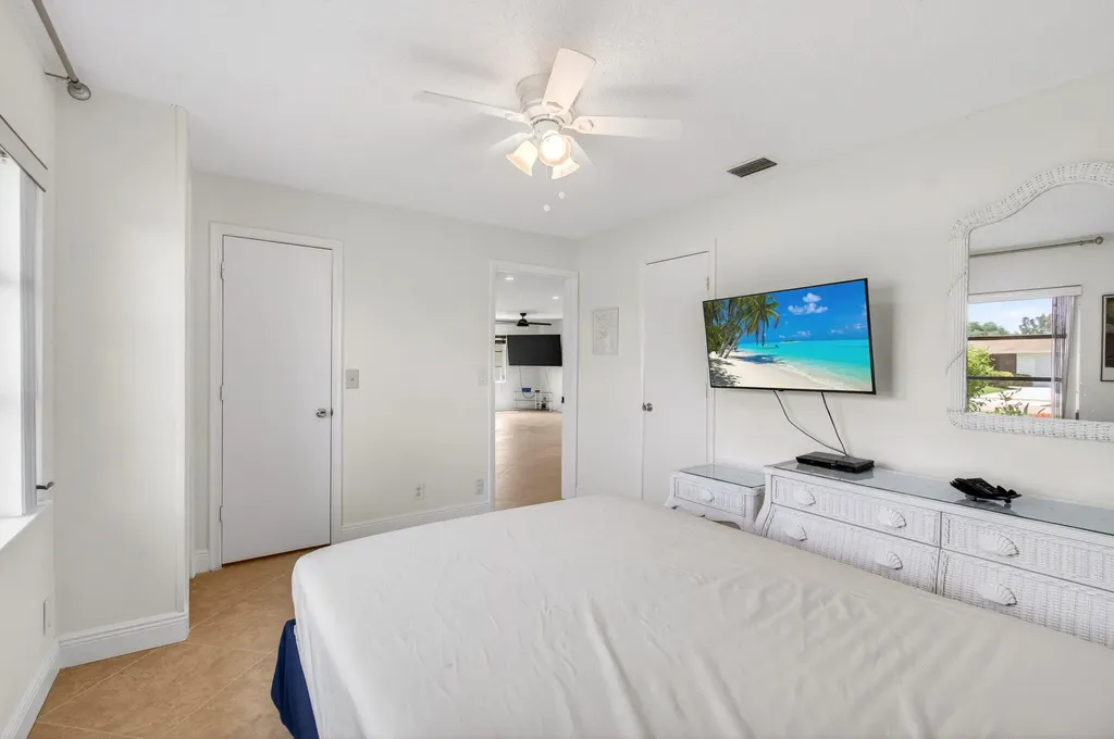 6038 Lasalle Road Delray Beach FL 33484