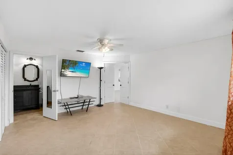 6038 Lasalle Road Delray Beach FL 33484