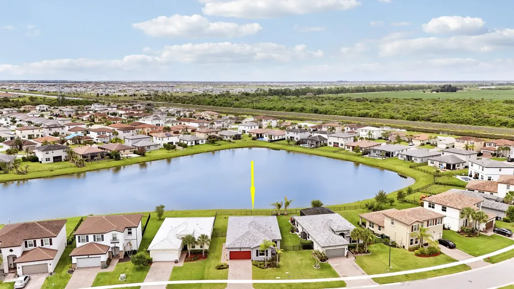 8292 NW Greenbank Circle Port St Lucie FL 34987