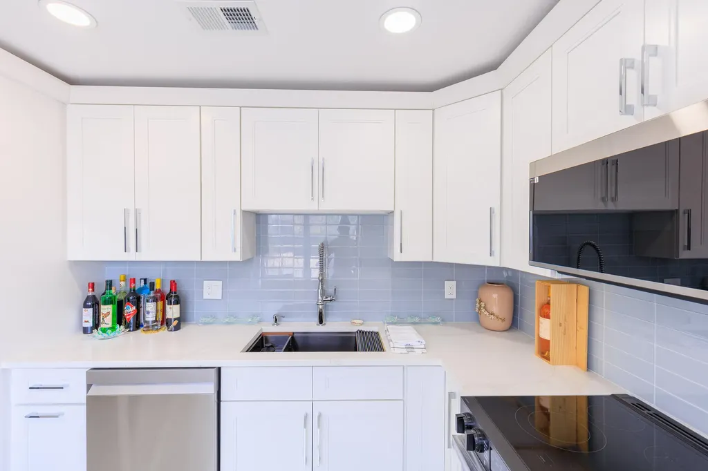 5241 Jog Lane Delray Beach FL 33484