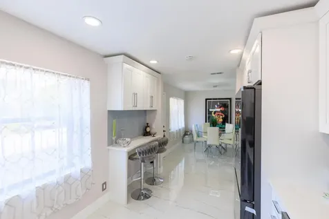 5241 Jog Lane Delray Beach FL 33484