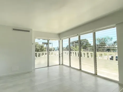 2755 NE 28th Avenue Lighthouse Point FL 33064