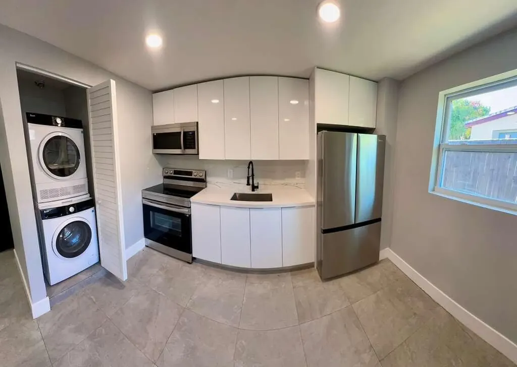 2865 NE 13th Avenue Pompano Beach FL 33064