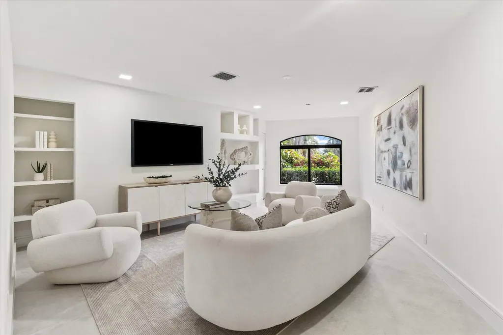 15463 Tall Oak Avenue Delray Beach FL 33446