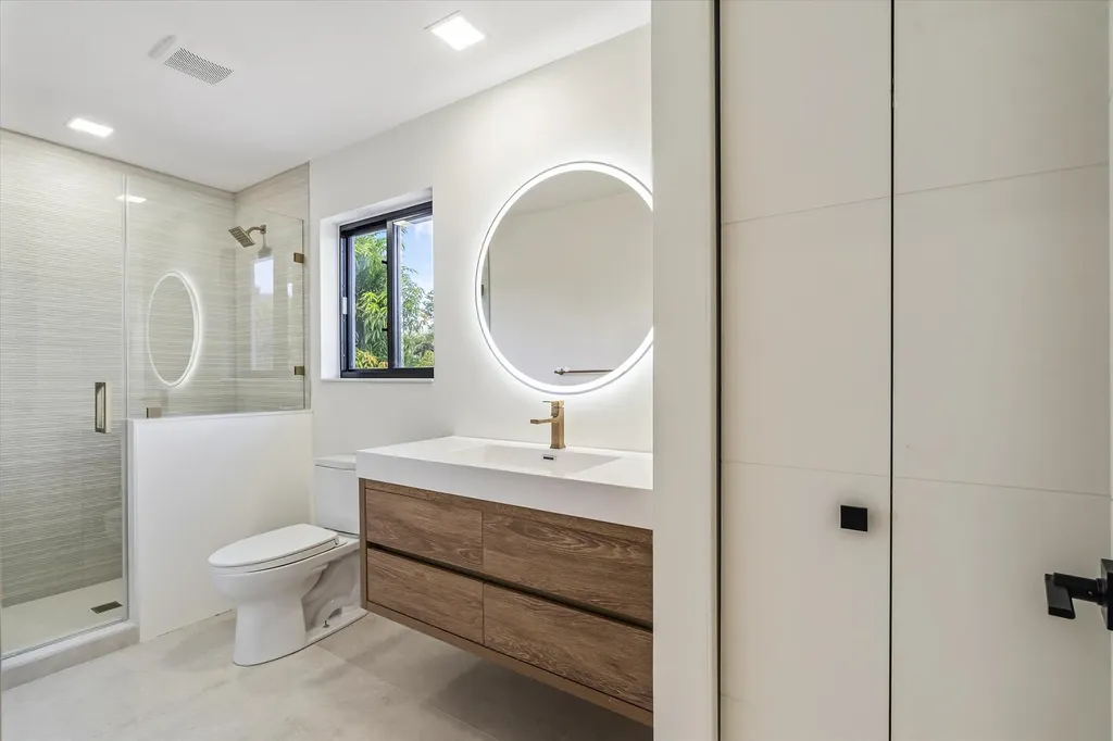 15463 Tall Oak Avenue Delray Beach FL 33446