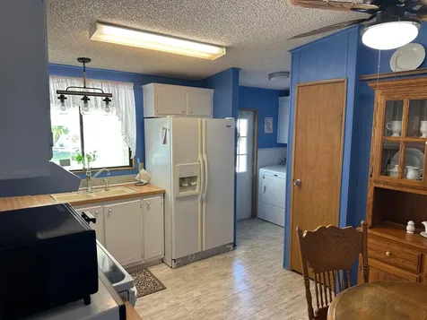526 Hemingway Terrace Fort Pierce FL 34982