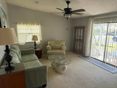526 Hemingway Terrace Fort Pierce FL 34982