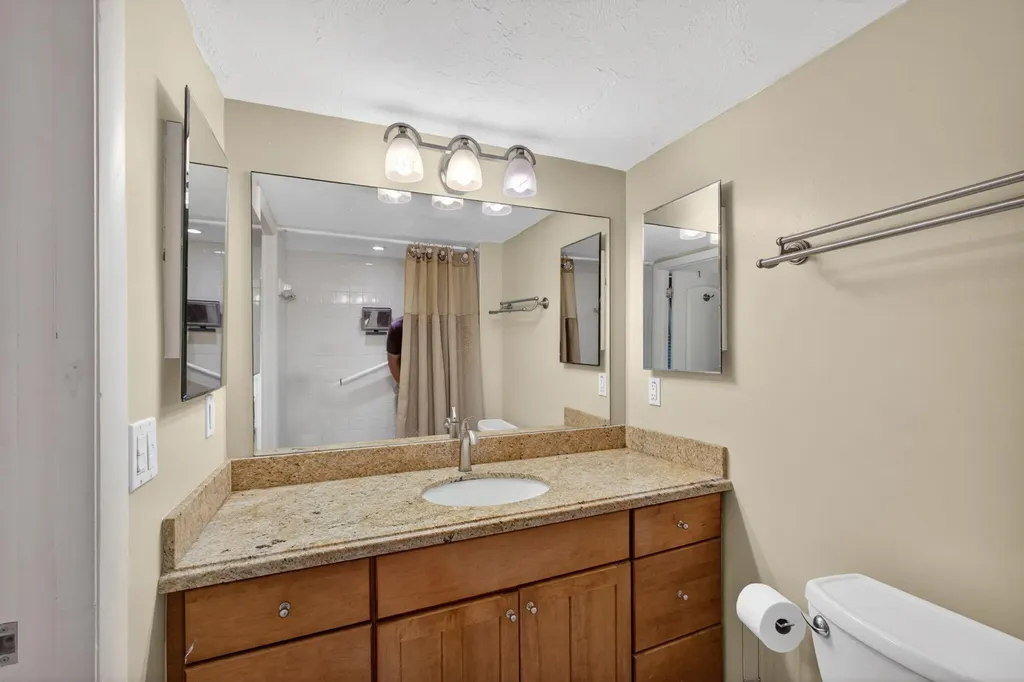 145 S Ocean Avenue Palm Beach Shores FL 33404